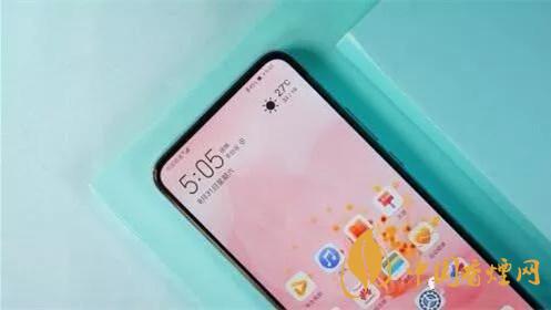 華為暢享20plus和realmev3哪個好？兩款手機參數(shù)對比測評