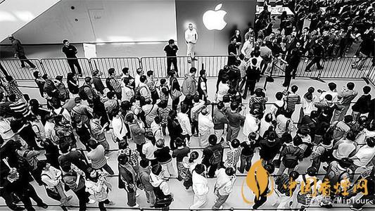 iPhone12開(kāi)售排隊(duì) 蘋(píng)果iPhone12您搶到了嗎？