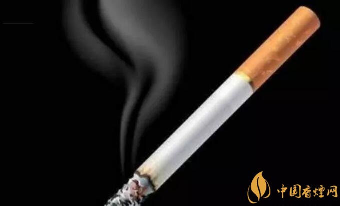 一天抽幾根煙合適，一天一包煙患癌幾率大