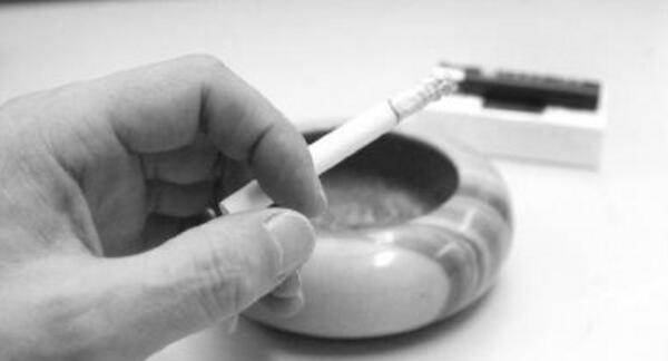 新手抽煙怎么過肺 抽煙的注意事項